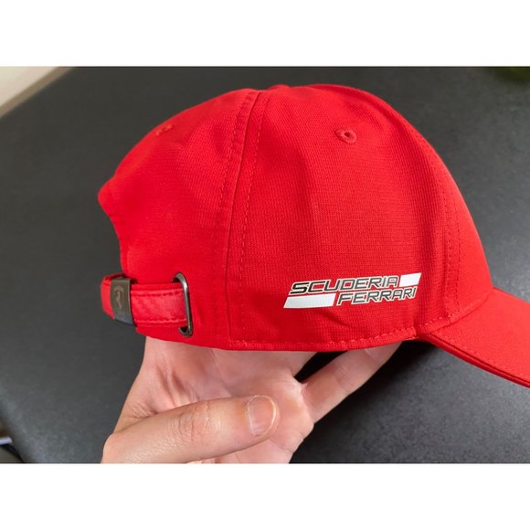 CAP Formula One 1 Scuderia Ferrari Team Scudetto F1 Hat Red LIMITED EDITION - Picture 11 of 12